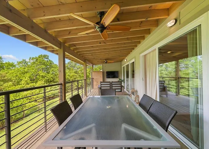 Maia - 109 Ridge Lane