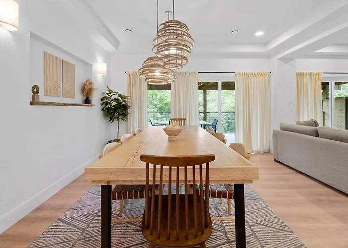 Maia - 109 Ridge Lane